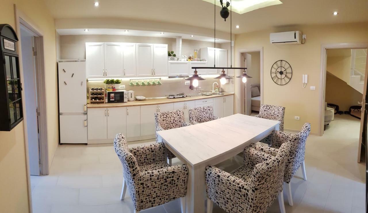 Apartments Exclusive Beograd Ngoại thất bức ảnh